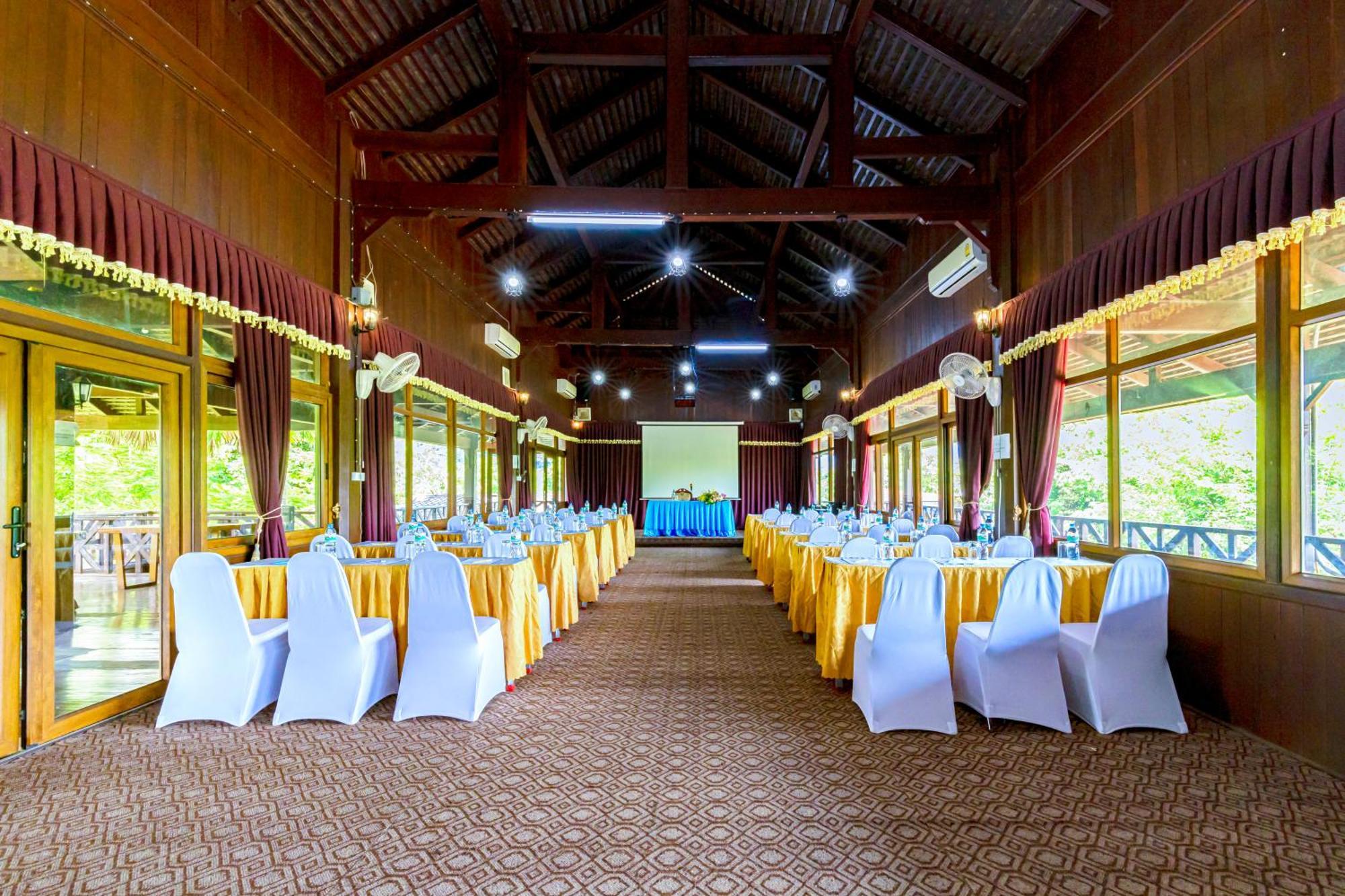 Lisha Garden Resort Hotel Vang Vieng Exterior photo